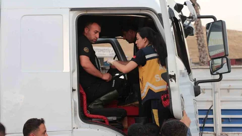 Şırnak’ta İki Tır Çarpıştı