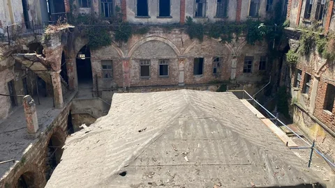 Şekerci Han Restorasyonu Başladı
