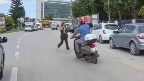 Bolu'da Motosiklet Kazası Kıl Payı Önlenildi