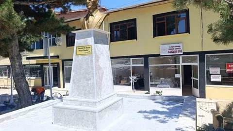 Kırşehir'de Kamu Binaları Yenileniyor