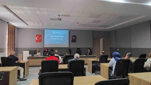 Karapınar'da Sağlıklı Yaşam Eğitimi Verildi