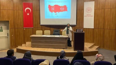 Bayburt'ta Diyabet Okulu Eğitimleri Tamamlandı