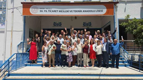 Nazilli'de Mezunlar Buluşması