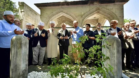 Mimar Sinan'ın Aşure Vasiyeti İstanbul'da Yerine Getirildi