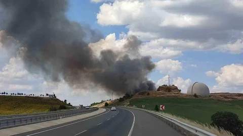 Keşan'da Katı Atık Yangını Kontrol Altına Alındı