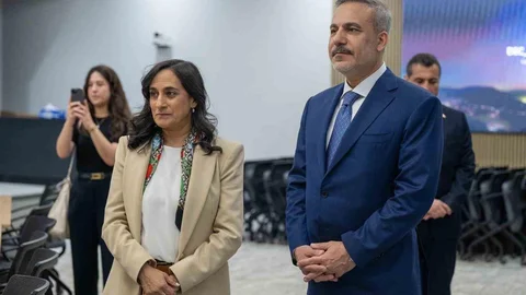 Dışişleri Bakanı Fidan Toronto'da Nükleer Tesis Ziyareti