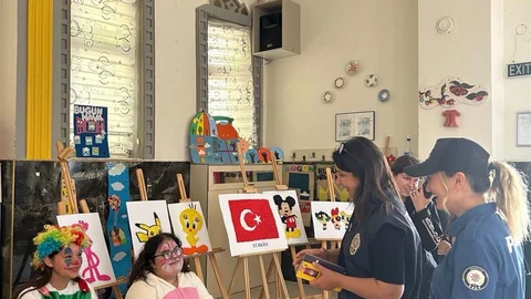 Bilecik'te Öğrencilere Polislik Mesleği Tanıtıldı