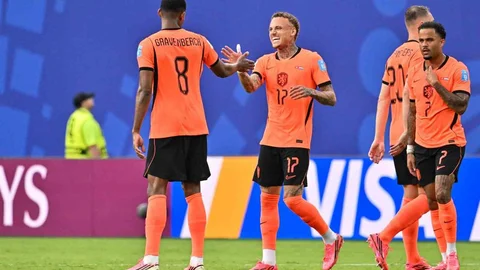 Hollanda F Grubu'nu Lider Tamamladı