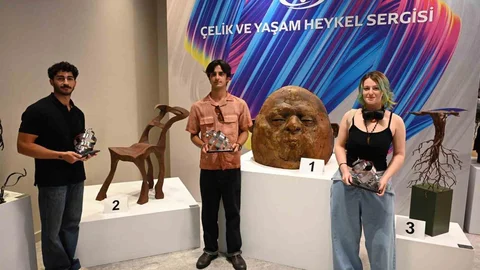Erdemir Genç Yetenekleri Ödüllendirdi