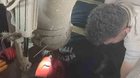 Nevşehir'de İşçi Makineye Sıkıştı