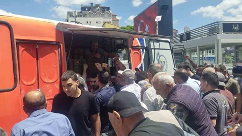 Alaca'da Aşure İkramı Yapıldı