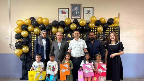 Emirdağ'da Öğrenciler Karne Sevinci Yaşadı