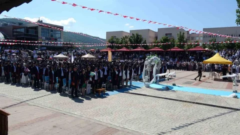 Samsun'da 365 Yeni Hekim Mezun Oldu