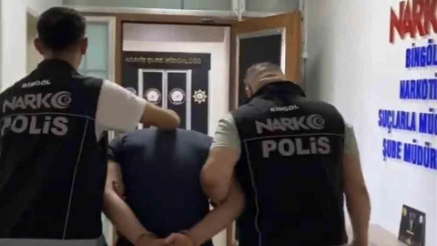 Bingöl'de Uyuşturucu Taciri Tutuklandı