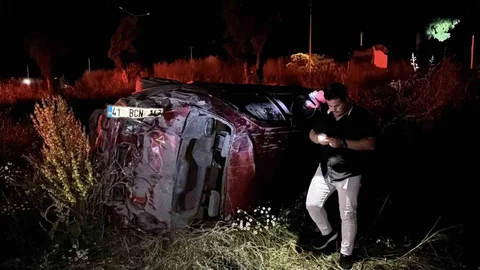 Bolu'da Takla Atan Araçta 2 Yaralı