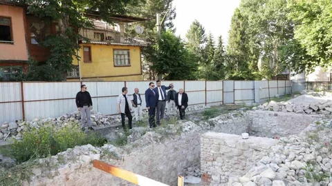 Kütahya'da Restorasyon Çalışmaları Devam Ediyor
