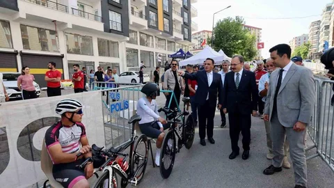 Siirt'te Bisiklet Şampiyonası Başladı