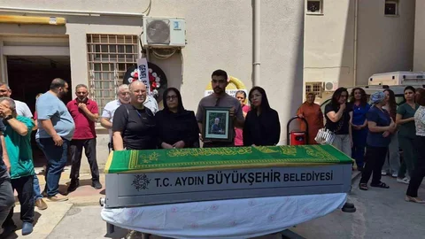 Söke'de Sevilen Doktor Uğurlandı