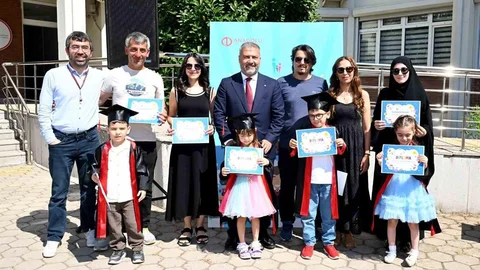 Eskişehir'de Mezuniyet Töreni