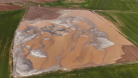 Ahlat'ta Sel Tarım Arazilerine Zarar Verdi