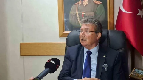 KKTC Başbakanı: "Ne Toprak Veriyoruz, Ne Vatanımızdan Vazgeçiyoruz"