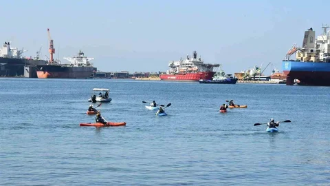 Marmara Denizi'nde Ücretsiz Kano Etkinliği
