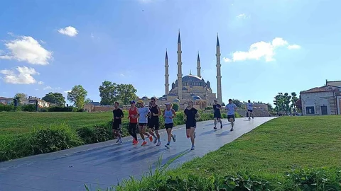 Edirne'de Selimiye Camii'ne Farkındalık Koşusu
