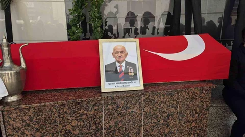 Düzce'de Kıbrıs Gazisi Uğurlandı