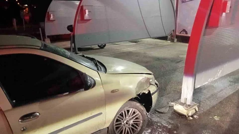 Bilecik'te Akaryakıt İstasyonunda Kaza