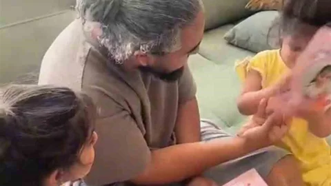 Elazığ'da Karneleri Karıştıran Baba