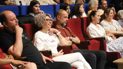 Turgutlu’da Ritim Dolu Babalar Günü Etkinliği