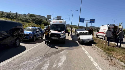 Aksaray'da Trafik Kazası: 8 Yaralı