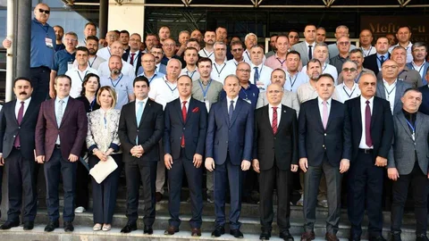 Hakkâri’de Öğretmenevi Müdürleri Buluştu