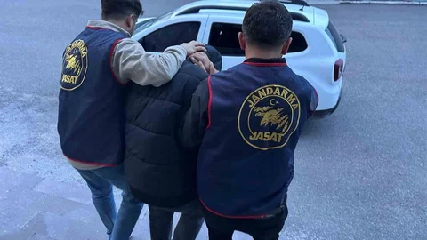 Kars'ta 42 Yıl Hapis Cezalı Firari Yakalandı