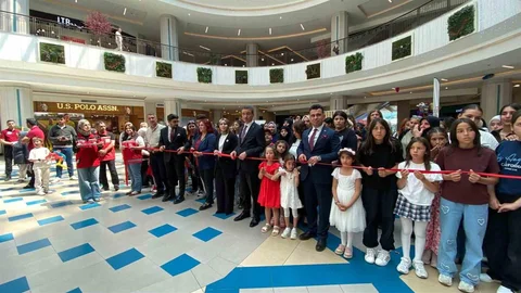 Erzurum'da Koruyucu Aile Sergisi