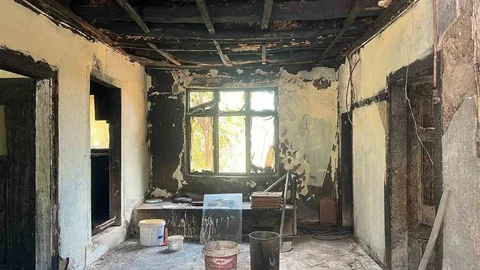 Eskişehir'de Yangında Evi Yandı