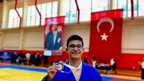 Bilecik'ten Türkiye Üçüncüsü Sporcu
