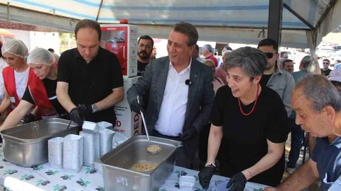 Aydın'da Aşure Hayrı Yapıldı