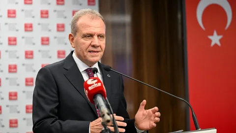 TBB’den 121 Belediyeye 122 Yeni Araç! Vahap Seçer: "2 Yılda 837 Araç Teslim Ettik"
