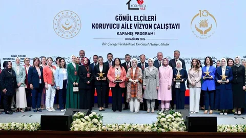 Kahramanmaraş’a Kalabalık Aile Ödülü Verildi