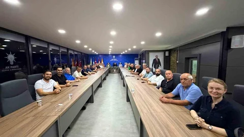 Bilecik'te AK Parti Toplantısı Yapıldı