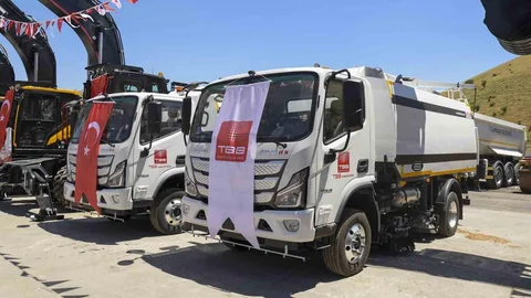 Mersin'de Araç Teslim Töreni Düzenlendi