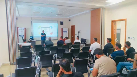 Elazığ'da Güvenlik Korucuları Eğitimi