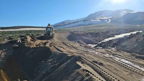 Aydınlar'da Dağcılar İçin Yeni Yol Çalışması