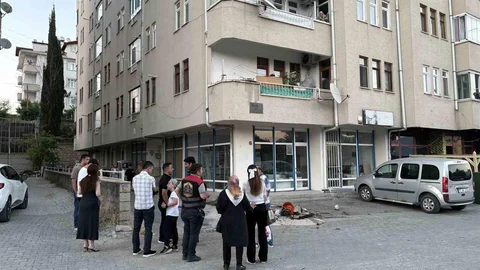 Kastamonu'da Balkon Yangınına Müdahale Edildi