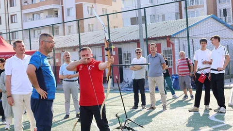 Bilecik'te Yaz Spor Okulları Açıldı