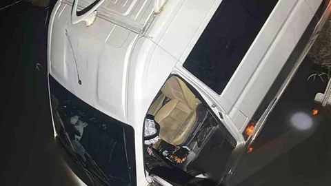 Aydın'da Yolcu Minibüsü Dereye Uçtu