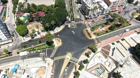 Tarsus'ta Kavşak Düzenlemesi Tamamlandı