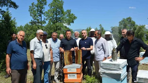 Emet'te Arıcılarla Buluşma