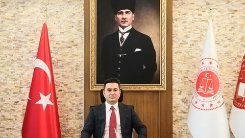 Mersin'de Yeni Başsavcı Göreve Başladı